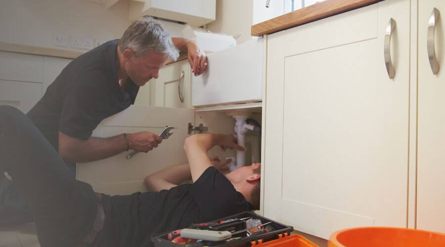Professional burst pipe repair services in Baxter Springs, KS